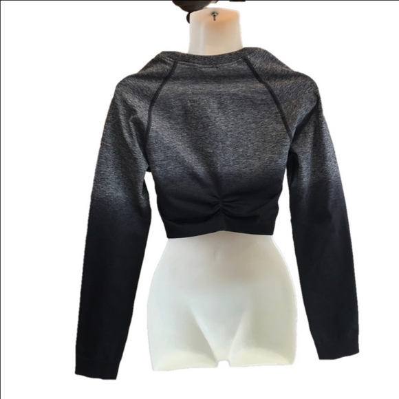 Gymshark Adapt Ombre Women's Black and Grey Long Sleeve Seamless Crop Top NWOT - Picture 7 of 16